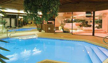Sybaris Pool Suites Frankfort - Adults Only Екстер'єр фото