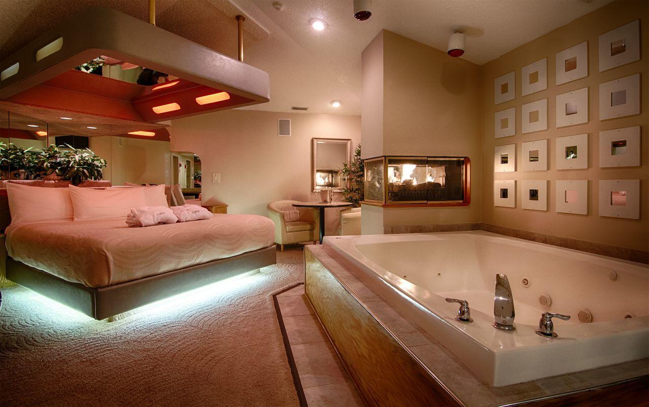 Sybaris Pool Suites Frankfort - Adults Only Екстер'єр фото